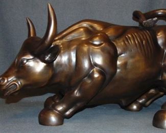 Wall Street Bronze Charging Bull Sculptures
