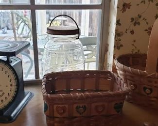 vintage American Family Circle scale