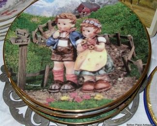 There are LOTs of Collector Plates, more to come