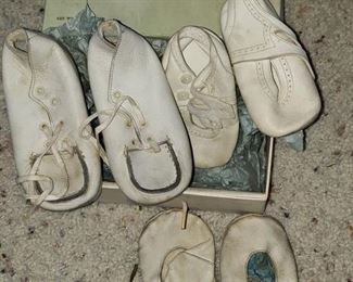 Baby shoes antique with original box