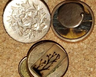 9kt Gold Cufflinks and tiepin