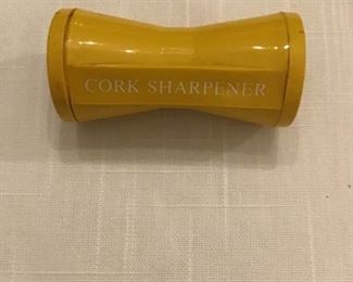 Cork sharpener