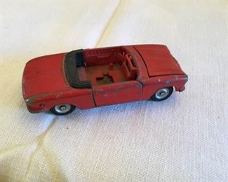 Dinky Toys Peugeot 204 Made In France 1 to 43 scale