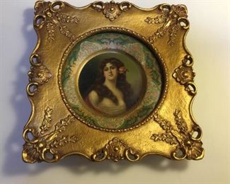 Vienna Tin Malt Nutrine Portrait Plate in Gold Frame https://ctbids.com/#!/description/share/295862