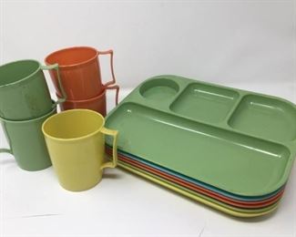 Colonial Plastics Tray and Cup Sets https://ctbids.com/#!/description/share/295875