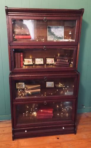 Vintage Barrister Bookcase https://ctbids.com/#!/description/share/297920