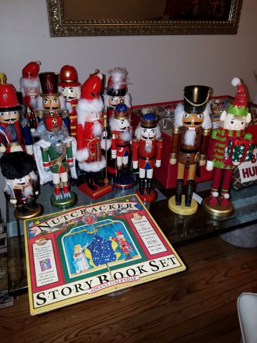 Full 15 piece nutcracker with movable parts, 16" inches tall. Comes with book