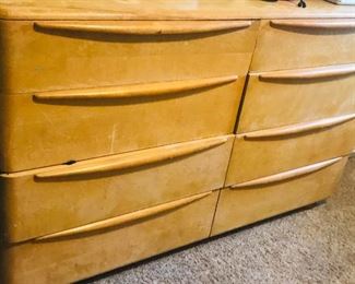 Heywood Wakefield mid century dresser