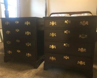 Pair mahogany night stands 