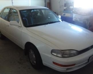 1992 Toyota Camry LE.