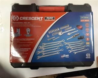 Crescent 70-Piece Standard SAE/Metric Mechanics Tool Set