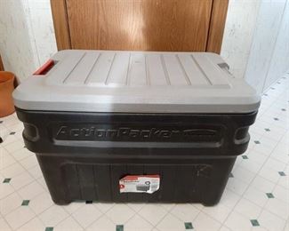 Rubbermaid 24-Gallon ActionPacker Storage Container
