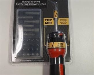 28 Piece quad drive ratcheting screwdriver set