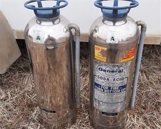2 soda acid fire extinguishers