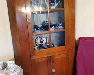 Early Pine Corner Cabinet