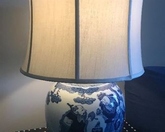 Oriental lamp (lit)