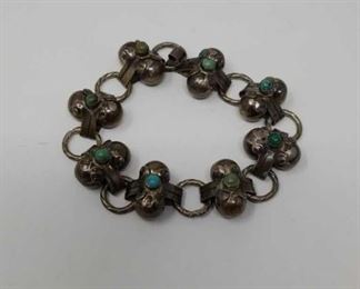 Sterling bracelet with turquoise