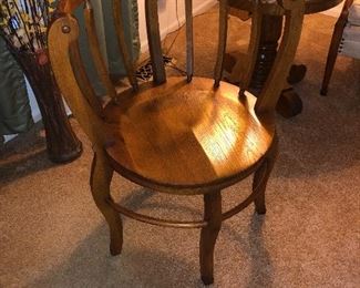 round back antique oak chair