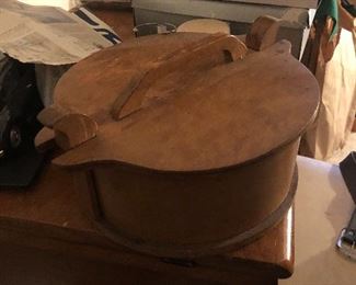 primitive sewing box