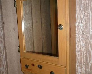 Medicine Cabinet $20.00