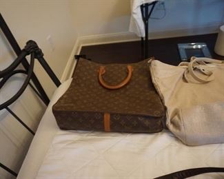 AUTHENTIC VINTAGE LOUIS VUITTON TOTE BAG