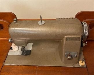 Singer sewing machine