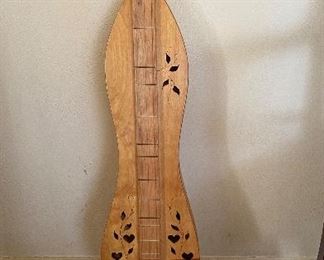 Dulcimer by Cripple Creek, Colorado