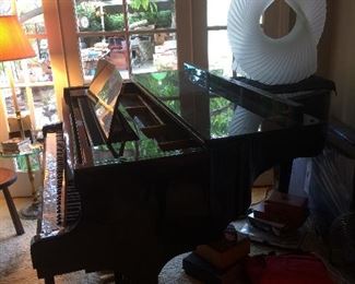 Story and Clark Prelude Baby Grand Piano with QRS Pianomation, CD player & more in polished ebony with matching bench