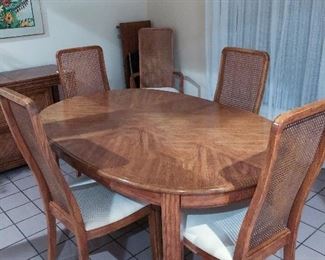 Thomasville table and chairs