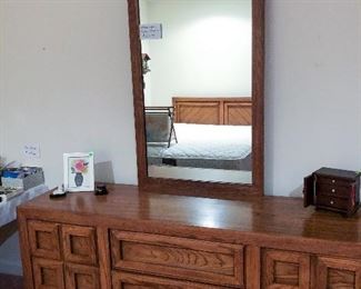 Thomasville dresser and mirror