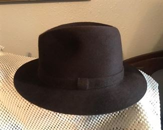 another view of the hat 