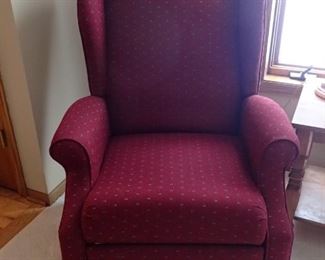 BURGUNDY RECLINER X 2