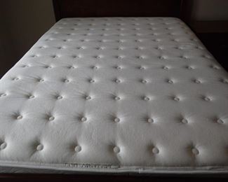 FULL MATTRESS & BOX SPRING