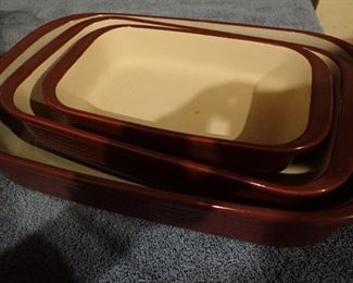 LARGE VARIETY OF MULTI SEASON SERVING AND BAKING DISHES