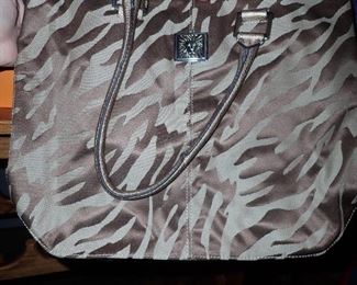 LARGE ASSORTMENT OF HANDBAGS & JEWELRY - WALLETS - VERA BRADLEY - ITALIAN LEATHER - TIGNANELLO - CHANNEL - ETC.....