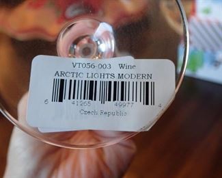 ARCTIC LIGHTS MODERN CRYSTAL STEMWARE