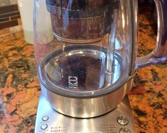BREVILLE TEA MAKER