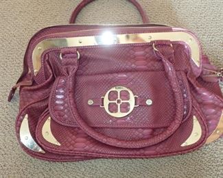 LARGE ASSORTMENT OF HANDBAGS & JEWELRY - WALLETS - VERA BRADLEY - ITALIAN LEATHER - TIGNANELLO - CHANNEL - MICHE - ETC.....