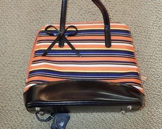 LARGE ASSORTMENT OF HANDBAGS & JEWELRY - WALLETS - VERA BRADLEY - ITALIAN LEATHER - TIGNANELLO - CHANNEL - MICHE - ETC.....