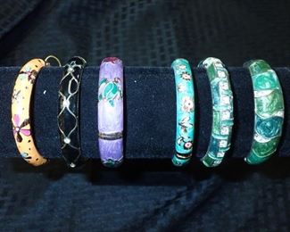 ASSORTED DESIGNER JEWELRY