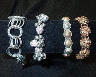 ASSORTED DESIGNER JEWELRY