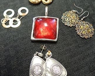 ASSORTED DESIGNER JEWELRY