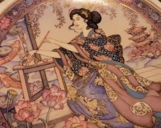 HYDRANGEA MAIDEN PLATES