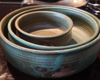 SET OF 3 POTTERY BOWLS