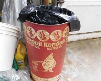 Kendall Motor Oil Barrel