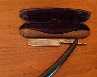 Dixon Straight Razor