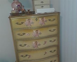 5 drawer French style chest, vintage