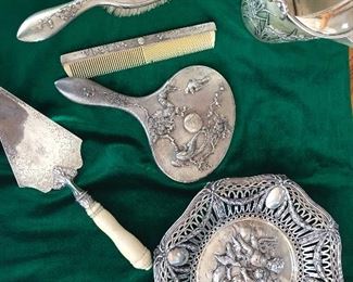 Japanese sterling dresser set, Zee Sung