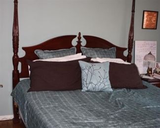 King Bedroom suite(Sumpter Cabinet Co., South Carolina)