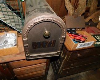 Mail Box